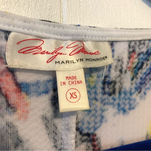 Marilyn Monro Sleeveless Sheath Dress - Picture 9 of 15